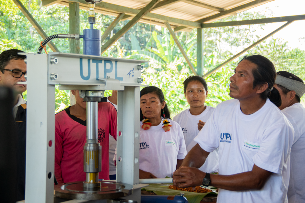 Proyecto de vinculación UTPL: Bionegocios en la Amazonía Ecuador